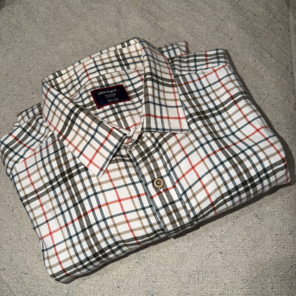 Untuckit Shirt Men's X- Large Plaid Flannel Button Down Long Sleeve EUC